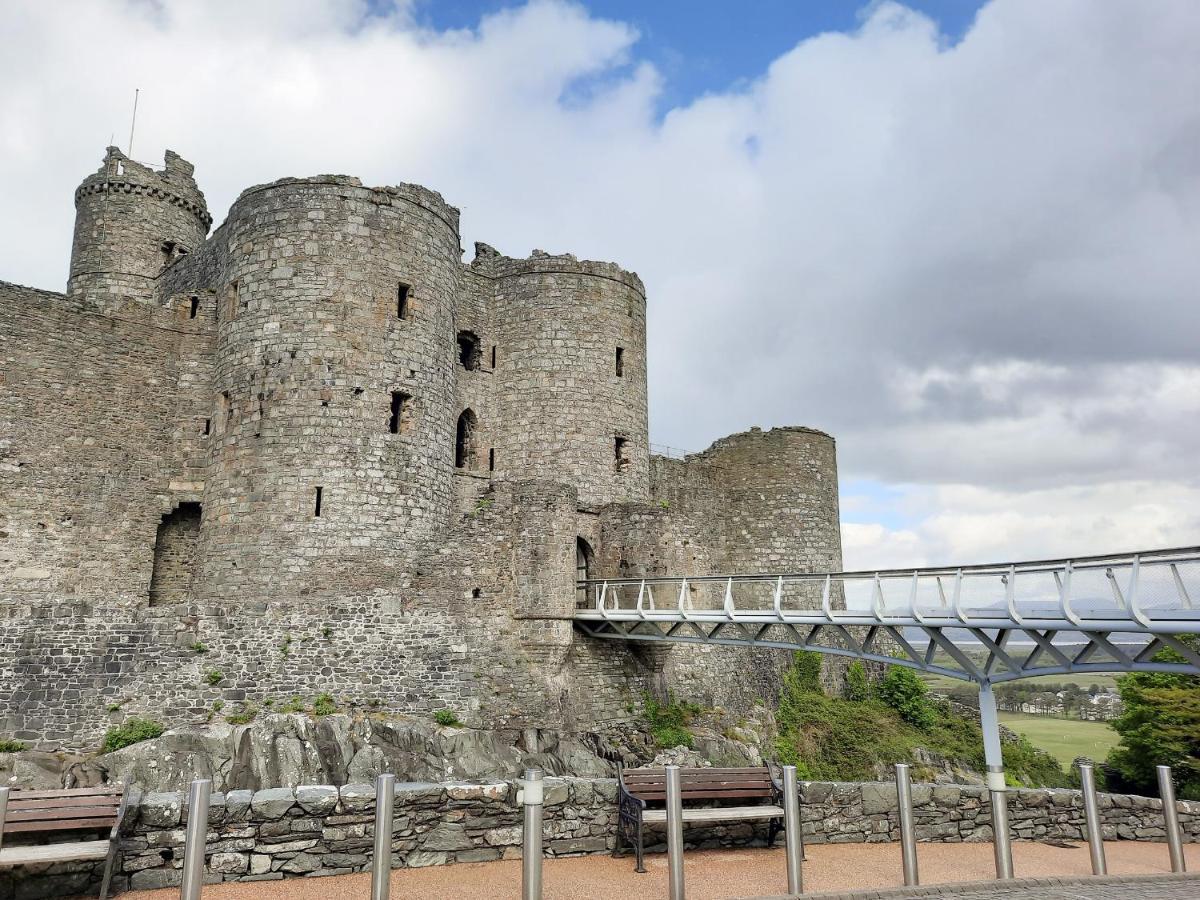Vila Tryfar House Harlech Exteriér fotografie